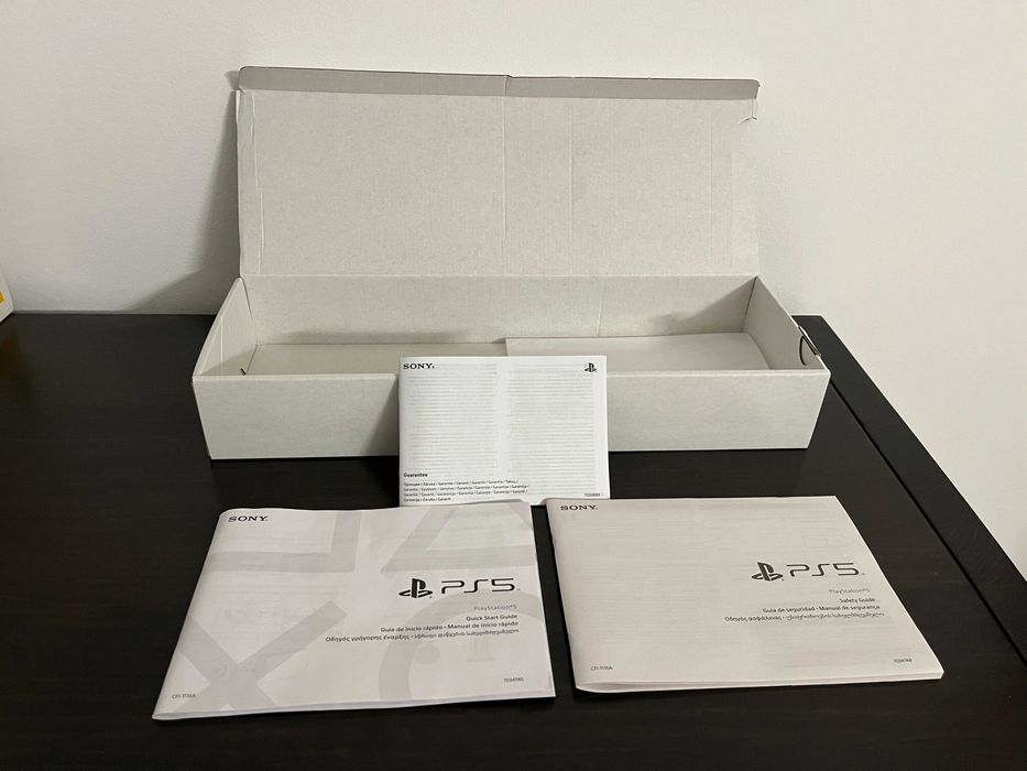 PlayStation 5 - Caixa Original Vazia