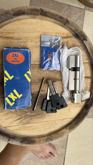 Серцевина , личинка, циліндр врізного замкаMULL-T-LOCK 7*7