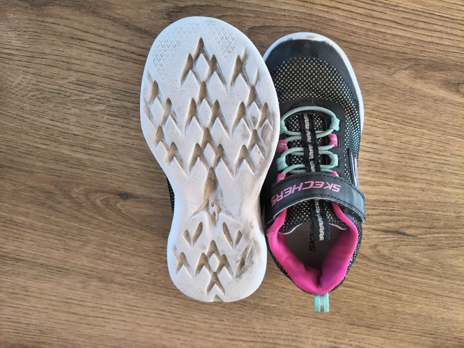 Buty dziewczęce w super stanie