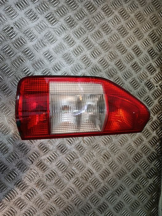 Mercedes Sprinter W903 lampa lewa lewy tył tylna