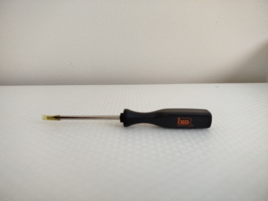 Chave Triangular para miniaturas64297467049219120