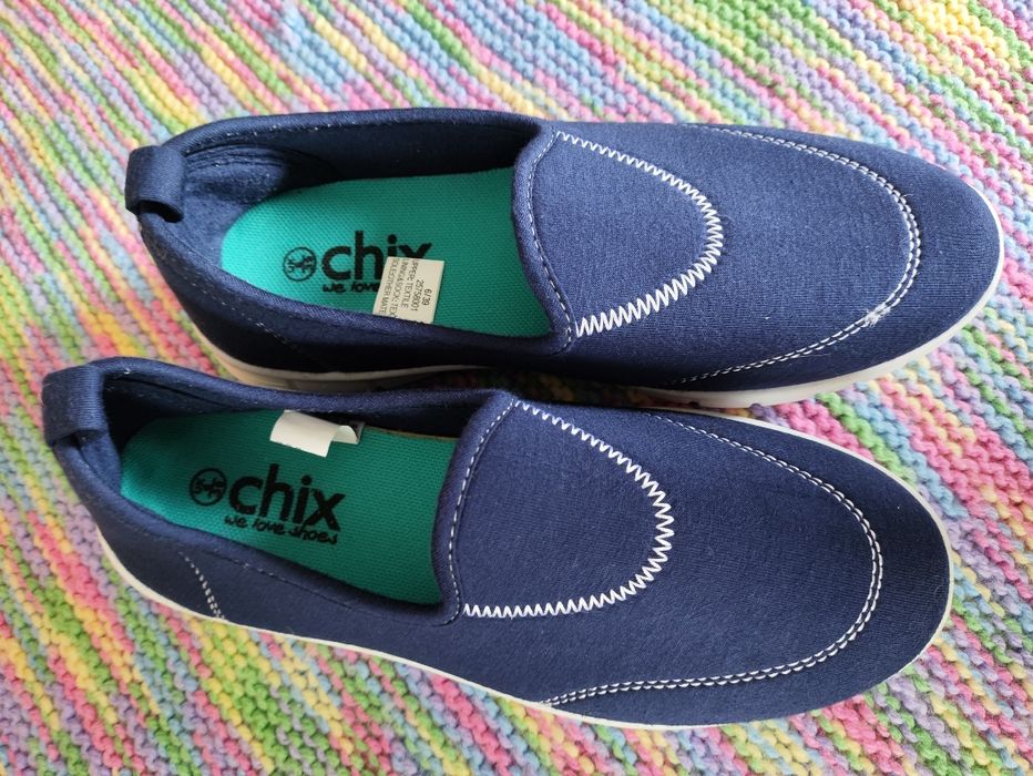 Czółenka z elastycznej dzianiny Chic roz. 39/6  wkładka 24 cm