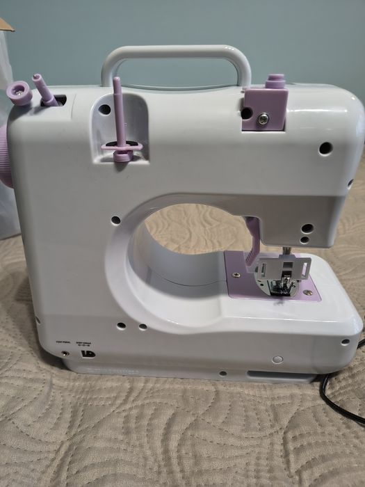 Maszynka do szycia Miniłucznik