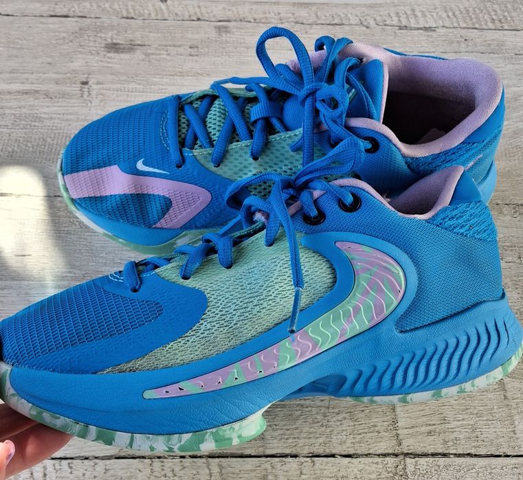 Кросівки NIKE FREAK(Найк) р.37.5