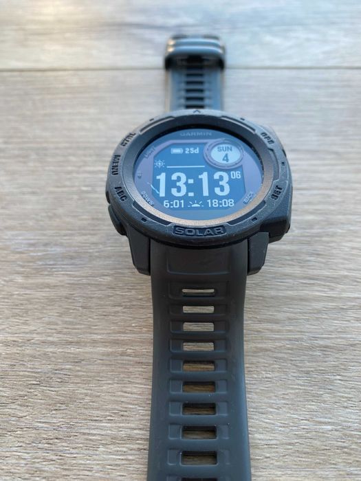 Garmin Instinct Solar | Зовнішньо відмінний | Не працює Bluetooth