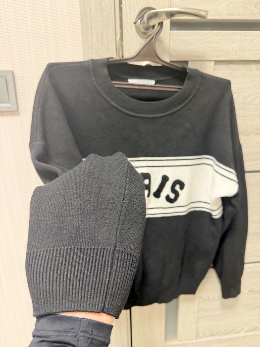 Чорний оверсвйз світшот з надписом від Primark