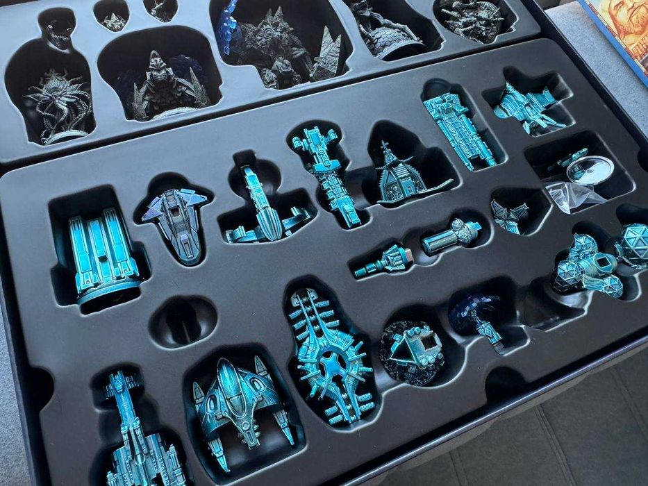 ISS Vanguard (EN) Sundrop + dodatki + koszulki (idealny stan)