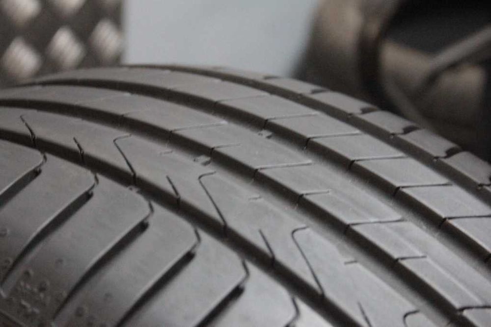 225/45/18 Pirelli Cinturato P7 225/45 R18 91Y 2022r