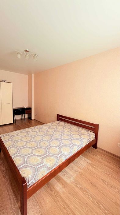 Продам 1к квартиру з газом, балконом, котлом, з меблями