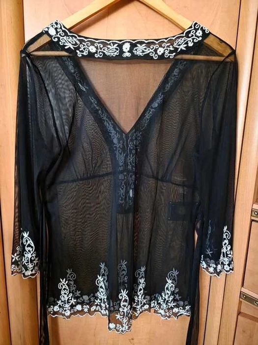 Czarna transparentna bluzka boho