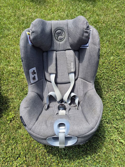 Cybex Siorna Z fotelik wraz z bazą