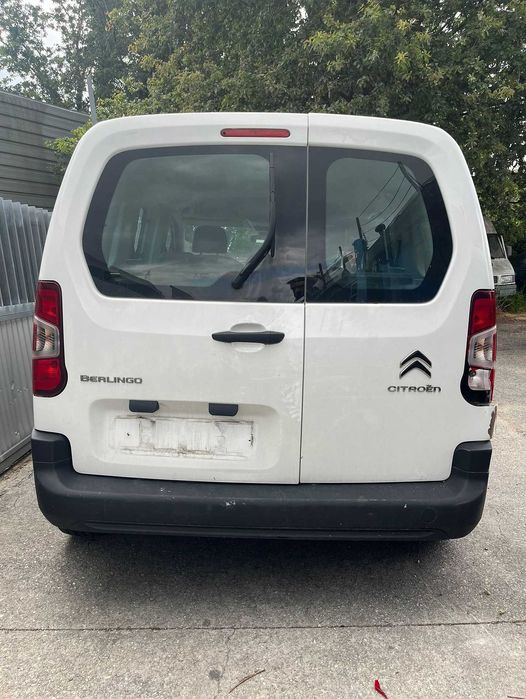Citroen Berlingo 2022 para peças!