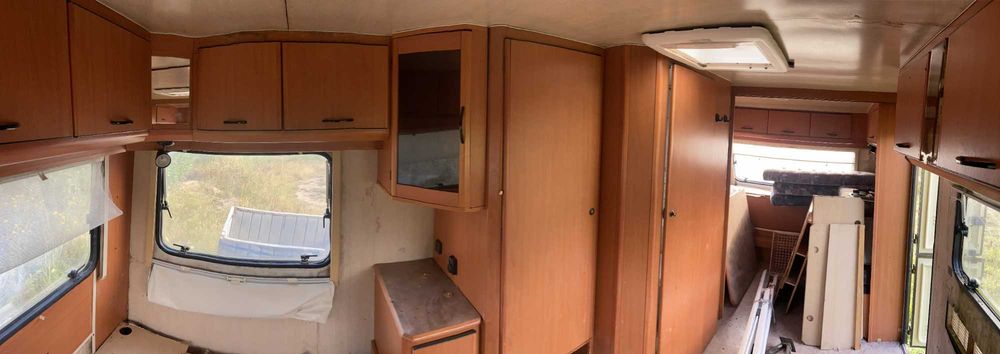 Caravana Adria – Projeto Vintage com Muito Potencial | Documentos OK