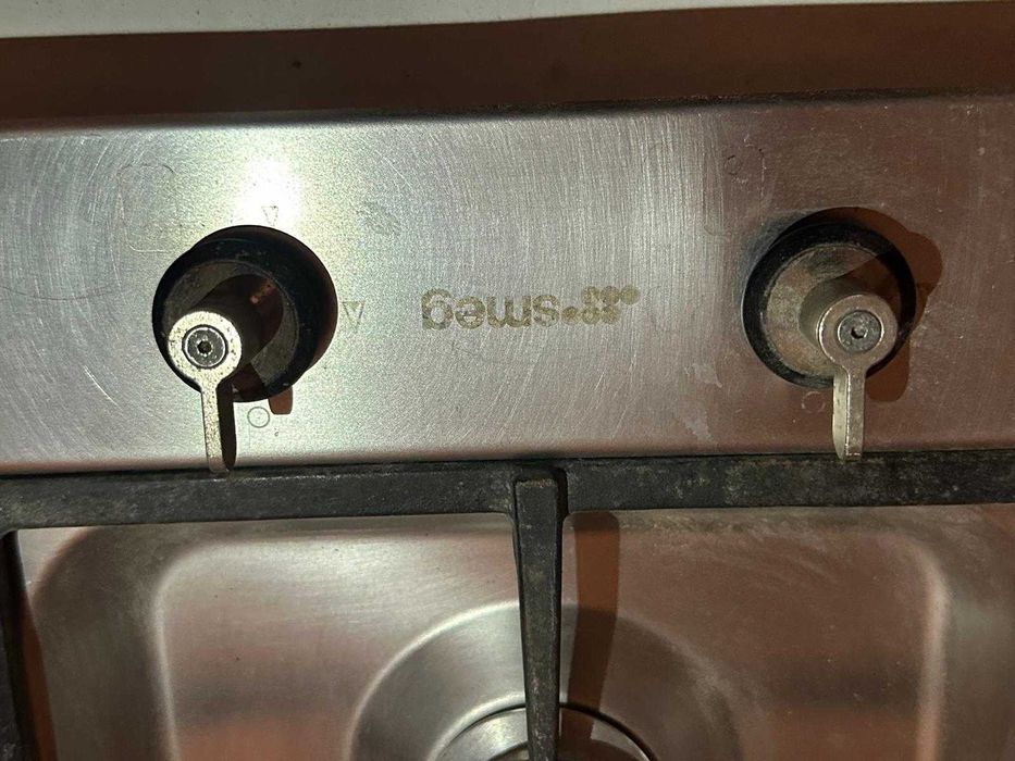 SMEG Fogão SMEG com 5 bicos a gas