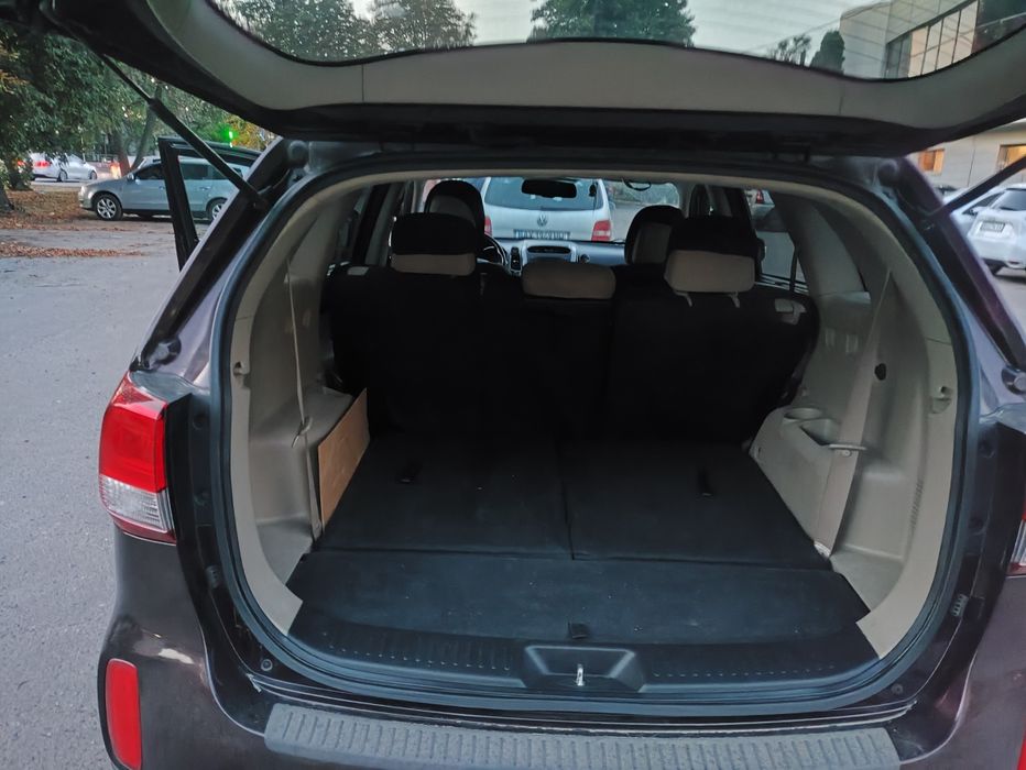 подається KIA Sorento