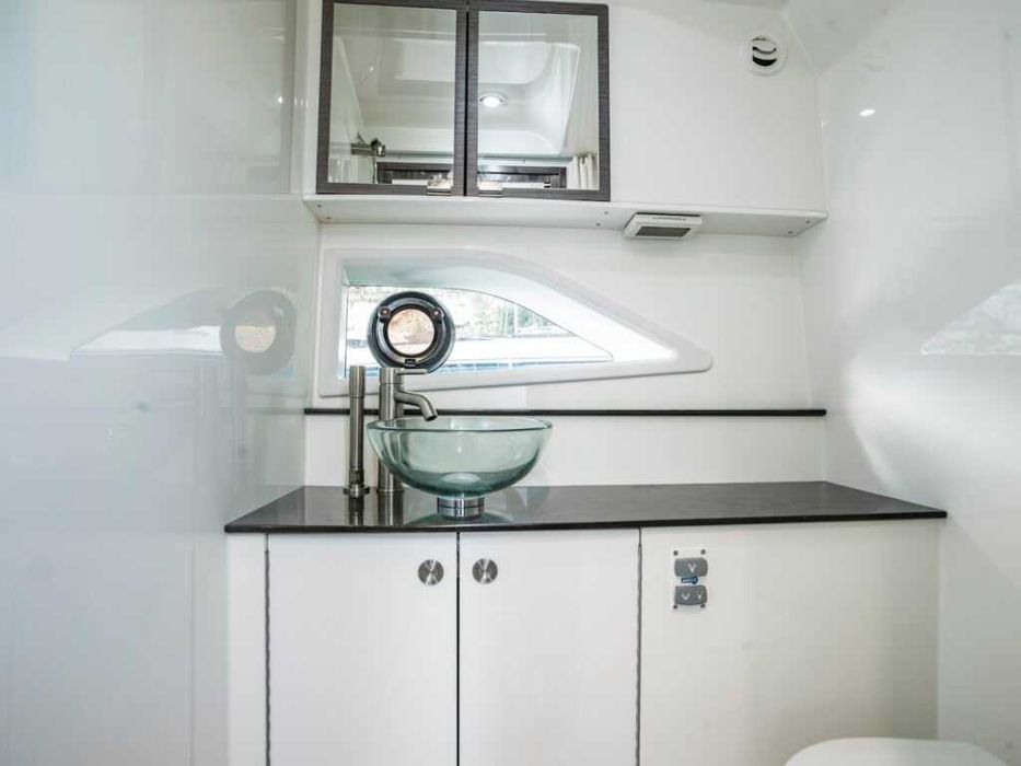 SEA RAY 320 SUNDANCER COUPE, STAN IDEALNY, 50 MTH, I WŁAŚCICIEL, F-RA VAT!