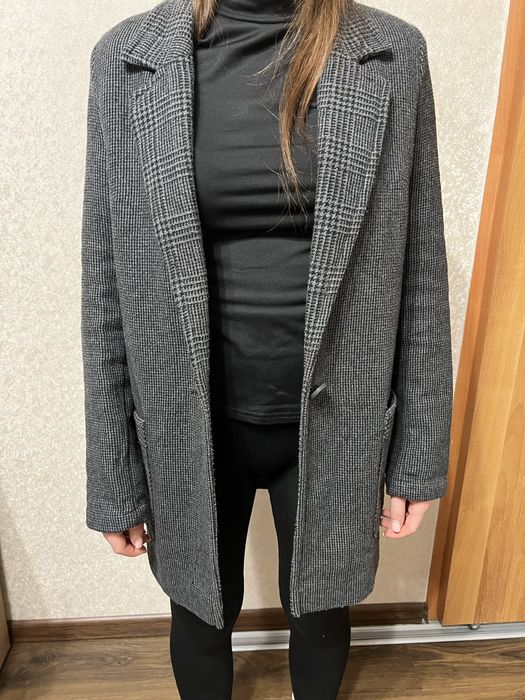 Зимова куртка чорна