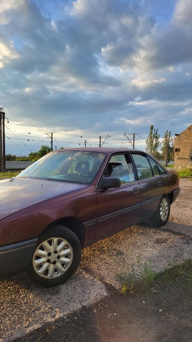 Продам Opel omega A