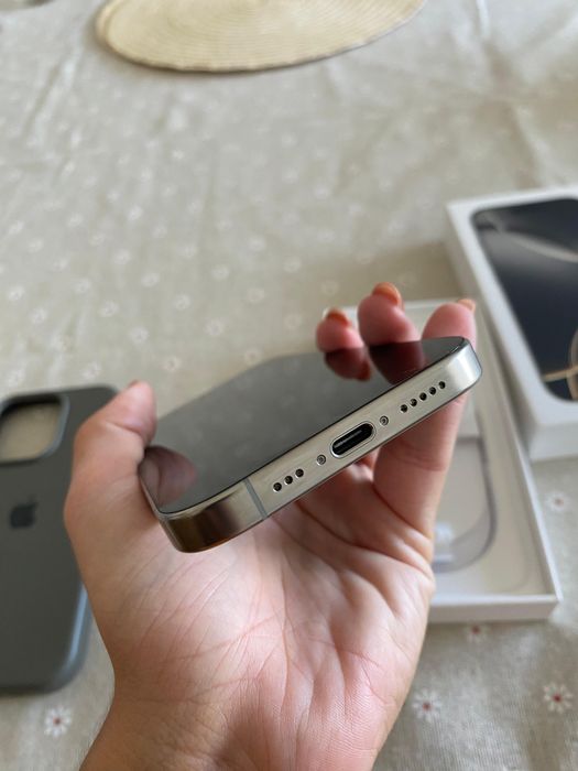 iPhone 16 Pro 128GB – Warranty – Titanium – Free Cases and Screen Protector63825782463873122