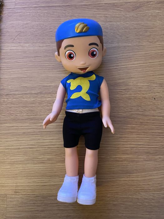 Boneco Luccas Neto