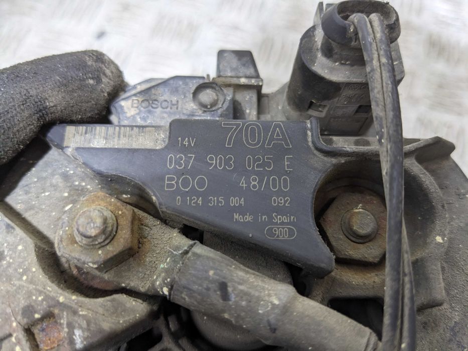 VW Volkswagen Golf IV Bora Seat Leon I Skoda Octavia I 1.4 B Alternator