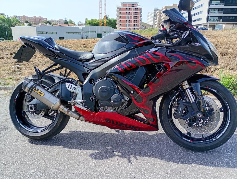 Suzuki GSXR 600 k8/ credito/garantia
