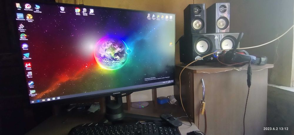 Средний пк со столом тока ( за все ): 40 000 грн. - Настольные ...