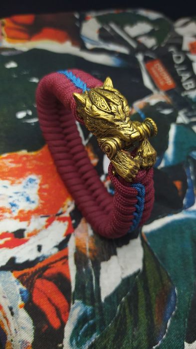 Bransoletka z paracord