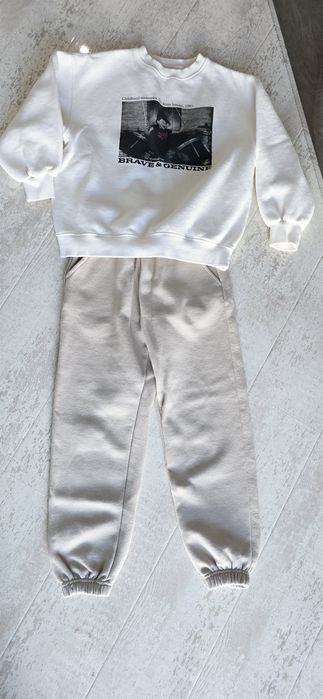 Свитшот Zara на флисе, 8-9 лет, 128-140 см