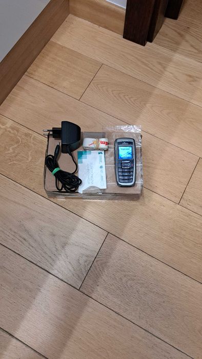 Nokia 2600, czarno-srebrna, pewna, sprawna, komplet, bez SIMLOCKa