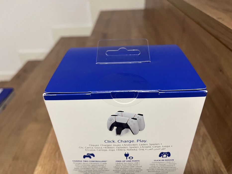 PlayStation 5 DualSense Charging Station (Official) - Novo na caixa