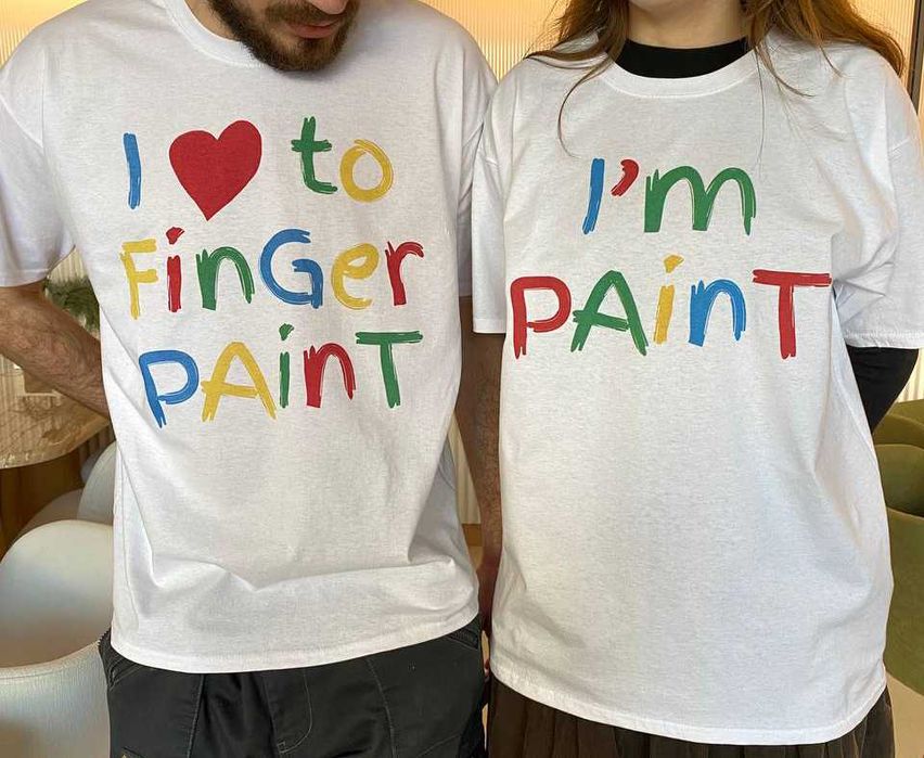 Футболки парні з приколом I love to finger paint