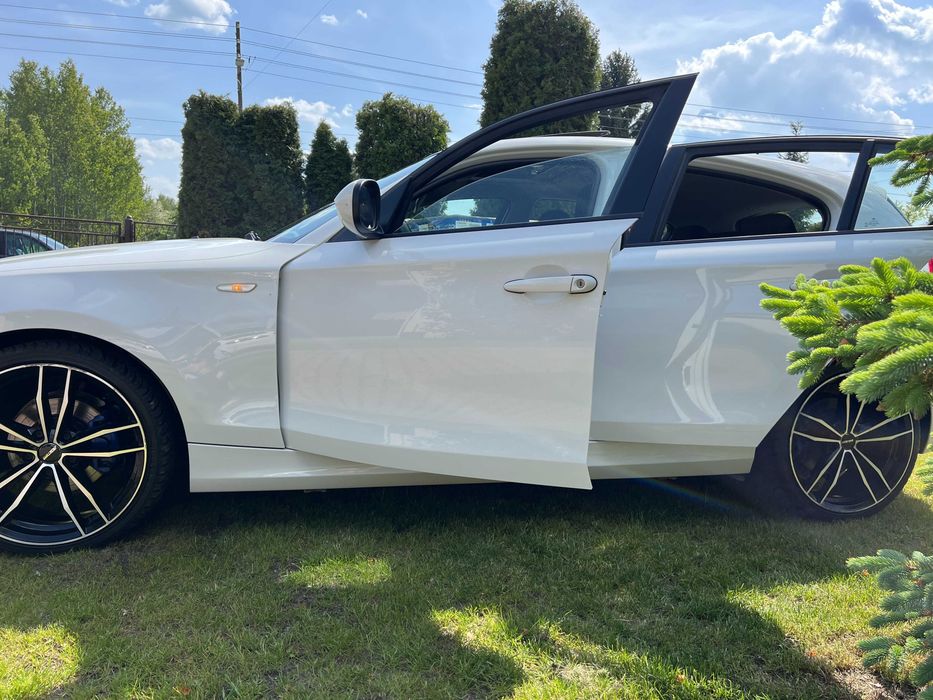 BMW Seria 1 118d  SPORT LINE