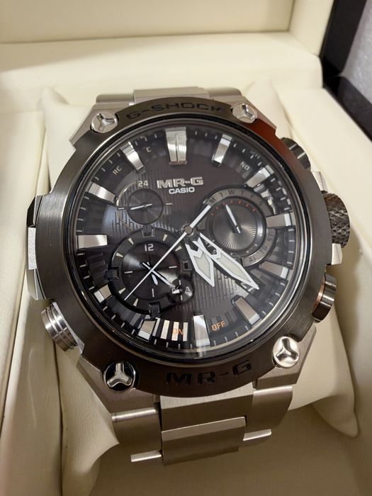 Jak Nowy Casio G-shock MRG B2000D