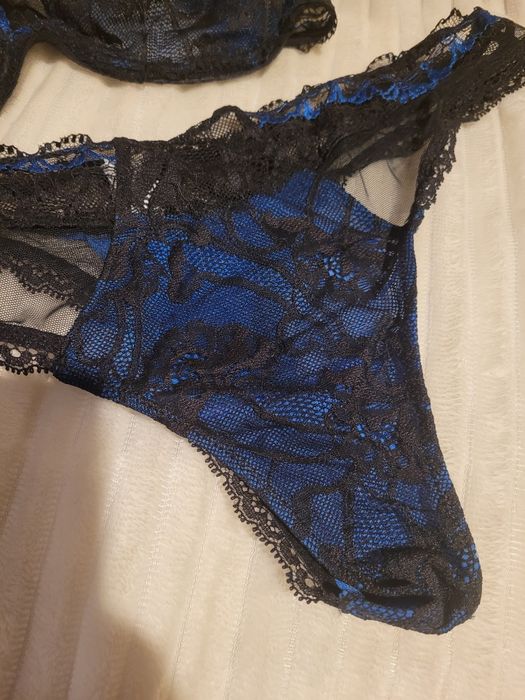 Zestaw bielizny lise charmel  80c i stringi xl swarovski nowe