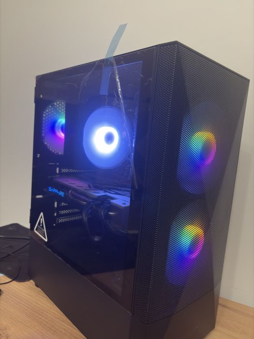 Komputer Gamingowy Ryzen 5 1600\RX580 Nitro+ 8GB\SSD512GB\8GB 3200Mhz