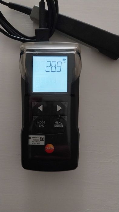 Instrumento de medição de temperatura compacto testo 925 com 1 sonda incluída
