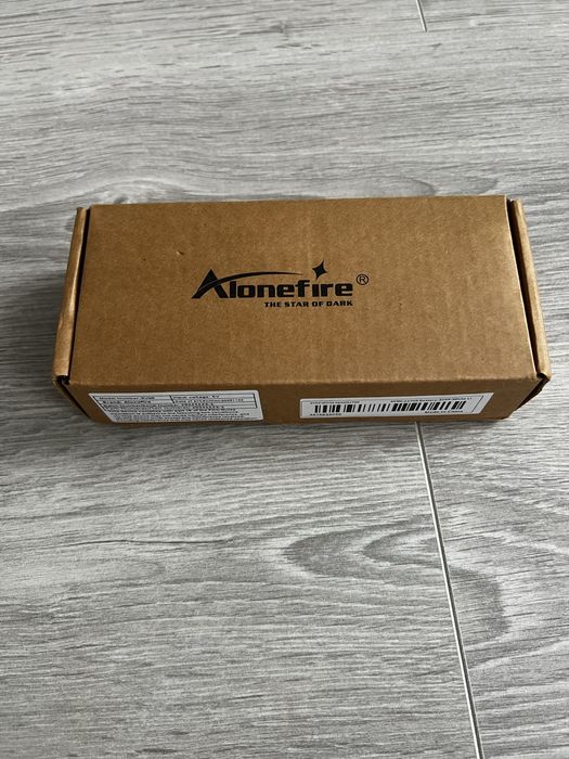 Продам ліхтарик Alonefire