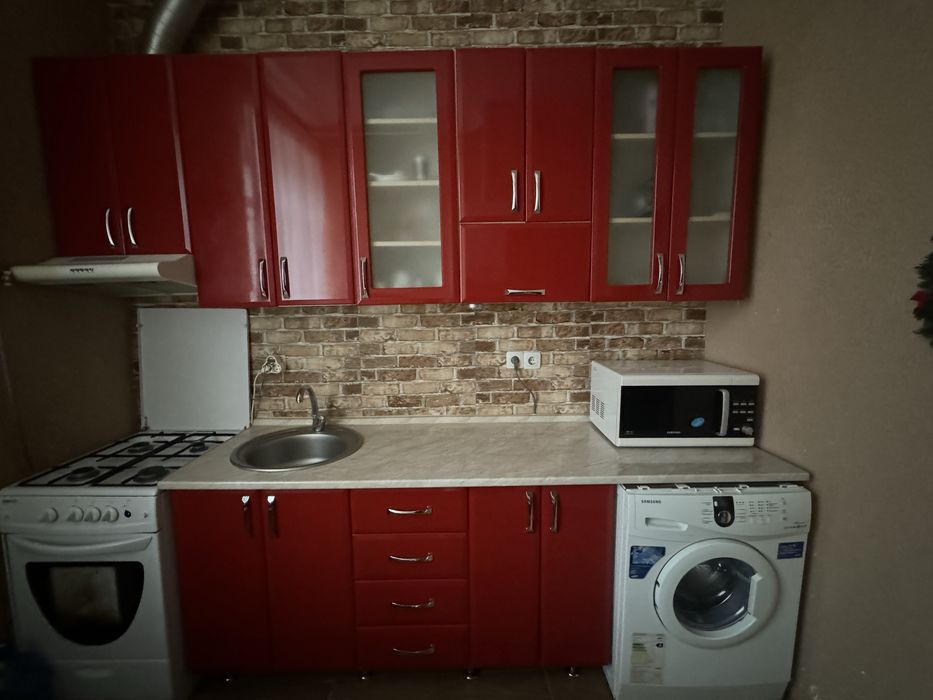 Старе  місто. Центр..подобово