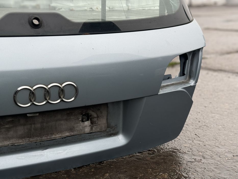 Ляда Audi a4 b7 кришка багажника ауді а4 б7 універсал LY5J