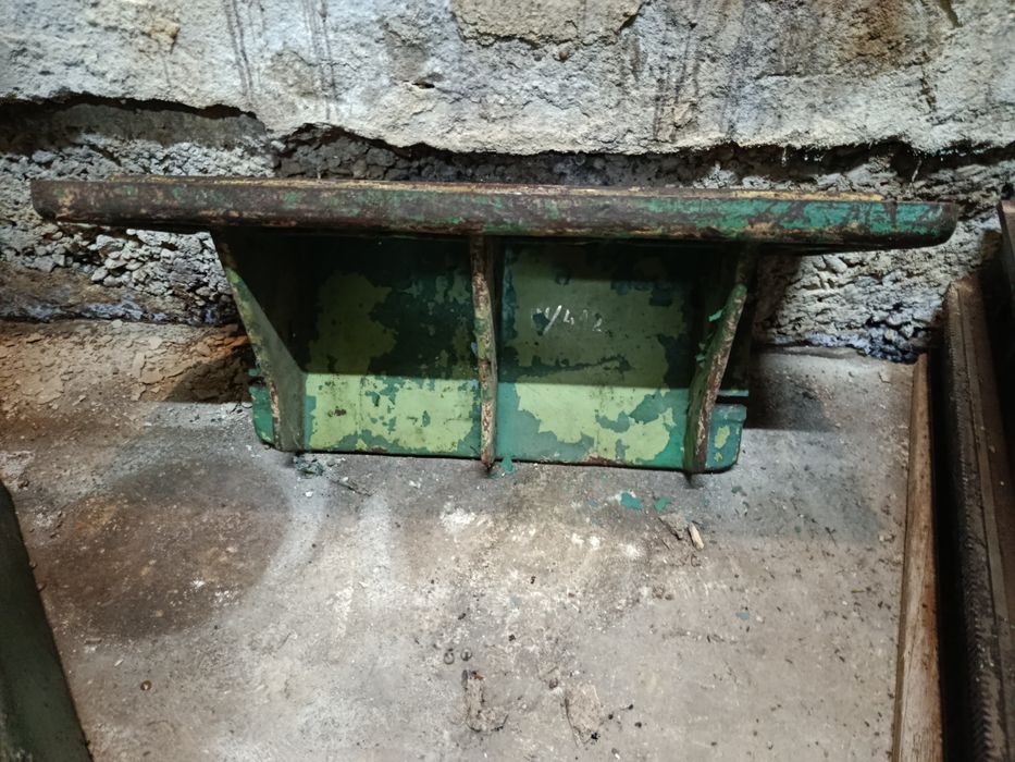 Stół do frezarki Avia