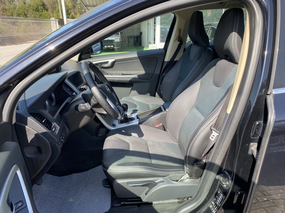 Volvo XC60 D3 Drive - Nacional