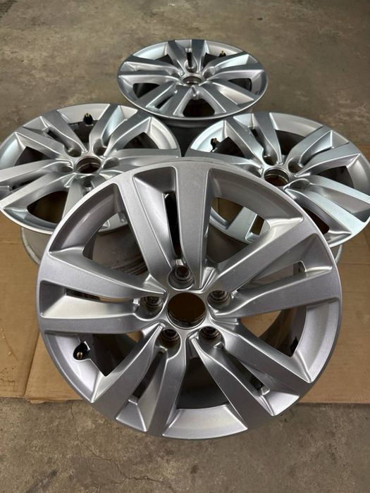 Легкосплавні диски Peugeot 308 , 508