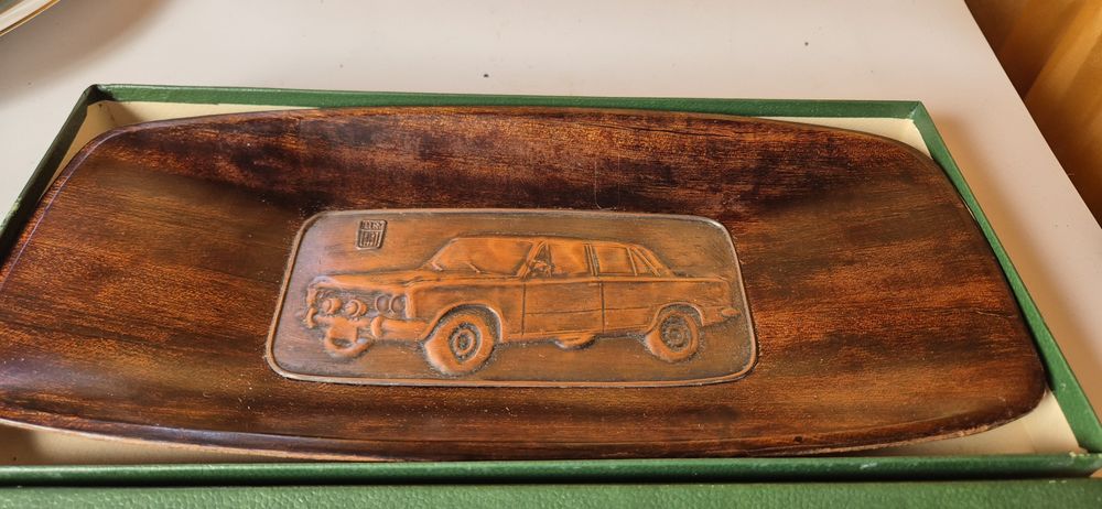 Okazjonalna miedziana plakieta Polski FIAT PRL na tacy w oryg. pudełku