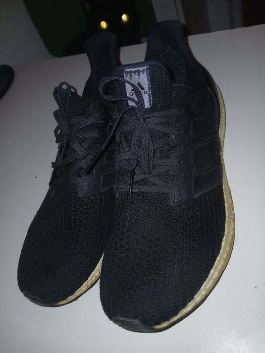 Ténis homem pretos* 46 e meio