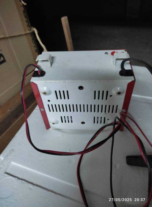 Carregador de baterias