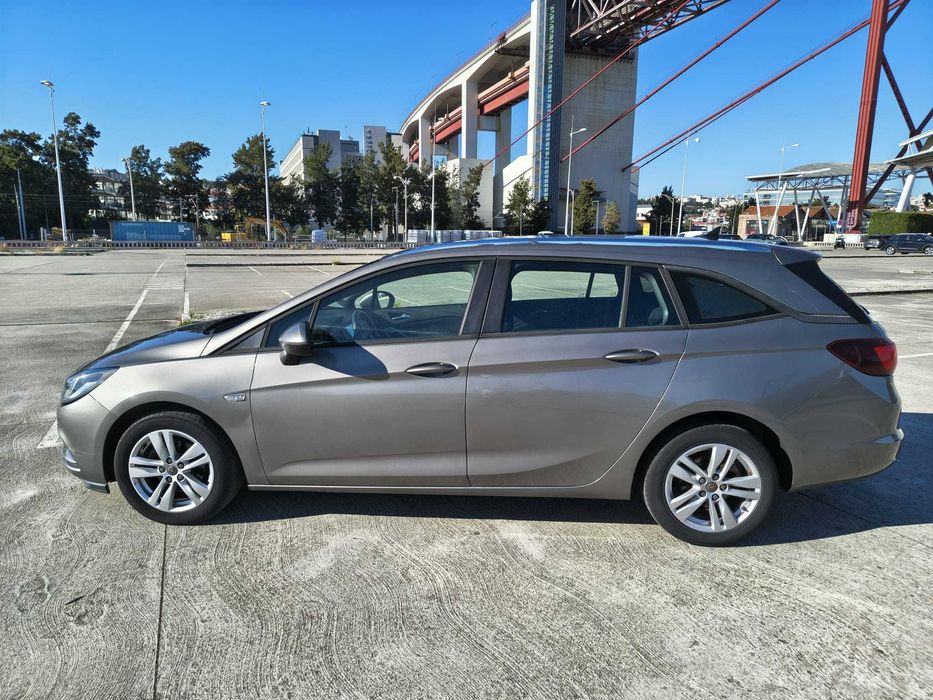 Opel Astra 1.6D Sports Tourer