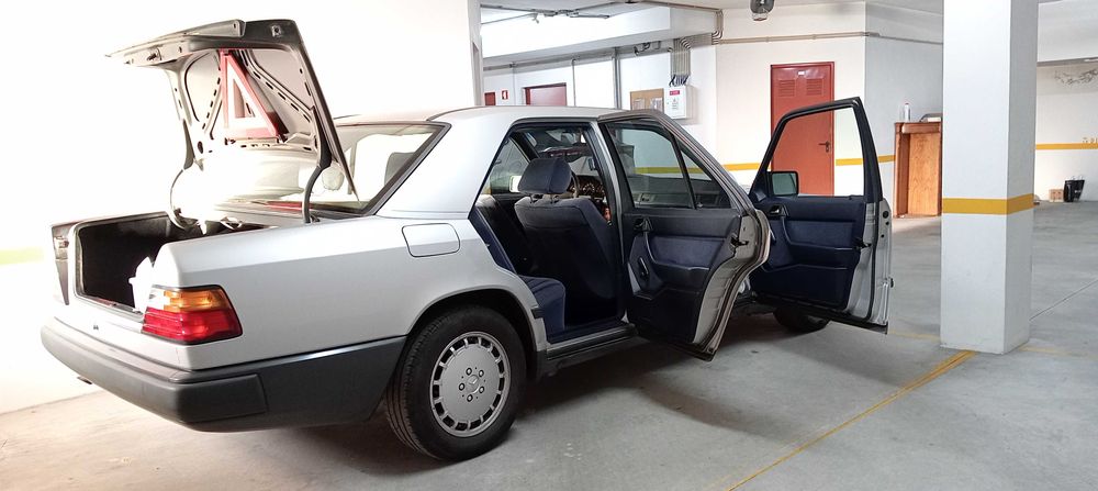 Mercedes W124 200 - Gasolina