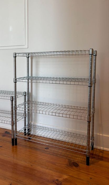 Estante IKEA OMAR em metal I Como nova
