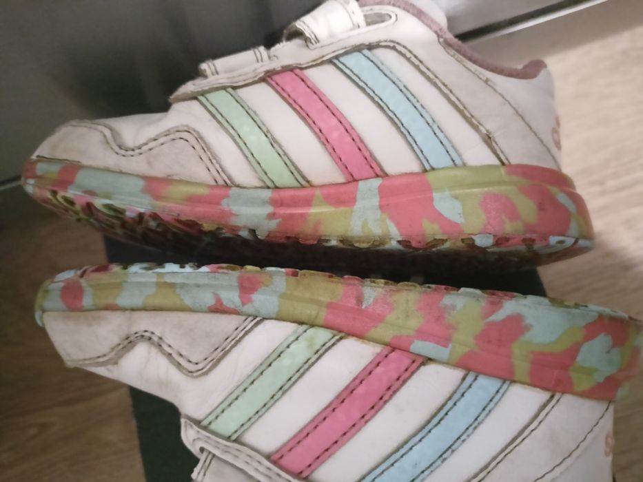 Buty adidas rozm. 24